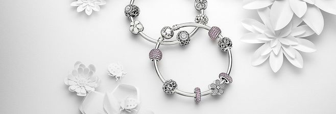 首飾藝術(shù) 文化交流的璀璨紐帶